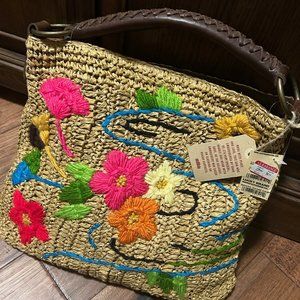 Vintage Lucky Brand straw handbag